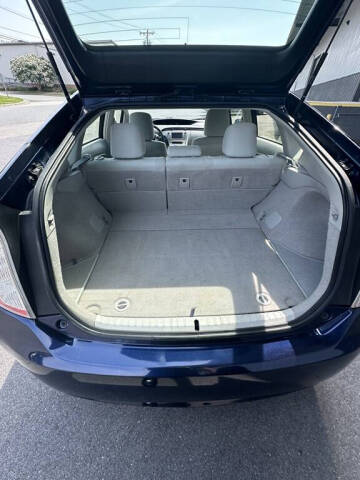 2013 Toyota Prius One