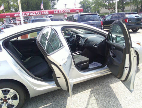 2017 Chevrolet Cruze LS Auto