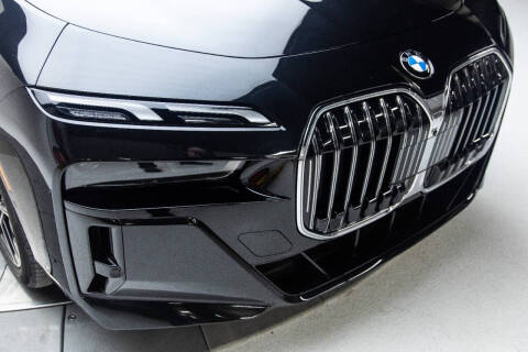 2023 BMW 7 Series 740i