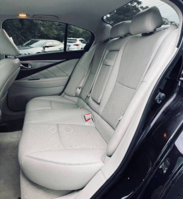 2014 Infiniti Q50 Premium