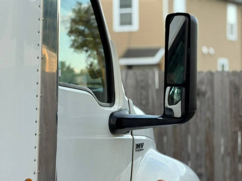 2020 International MV607
