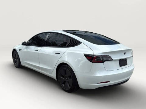 2022 Tesla Model 3 Long Range