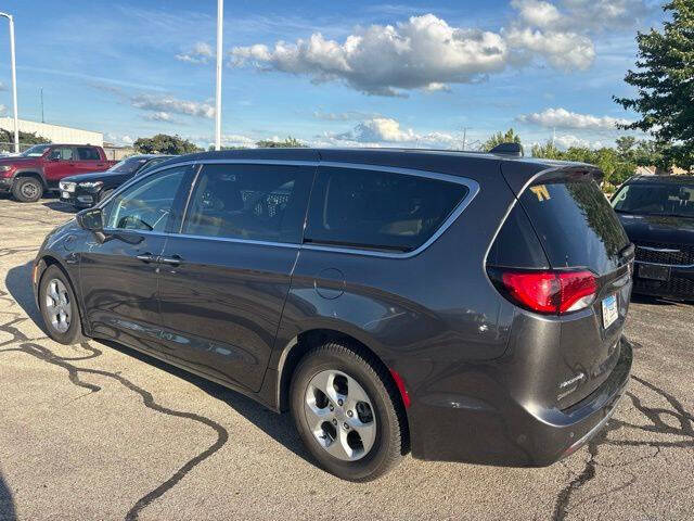 2018 Chrysler Pacifica Hybrid Touring Plus