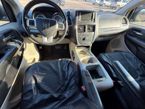 2011 Dodge Grand Caravan Crew