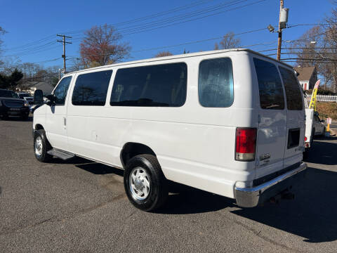 2009 Ford E-Series E-350 SD XL