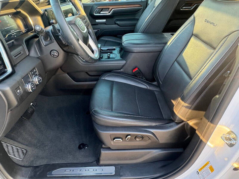 2023 GMC Sierra 1500 Denali