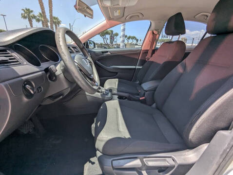 2015 Volkswagen Jetta