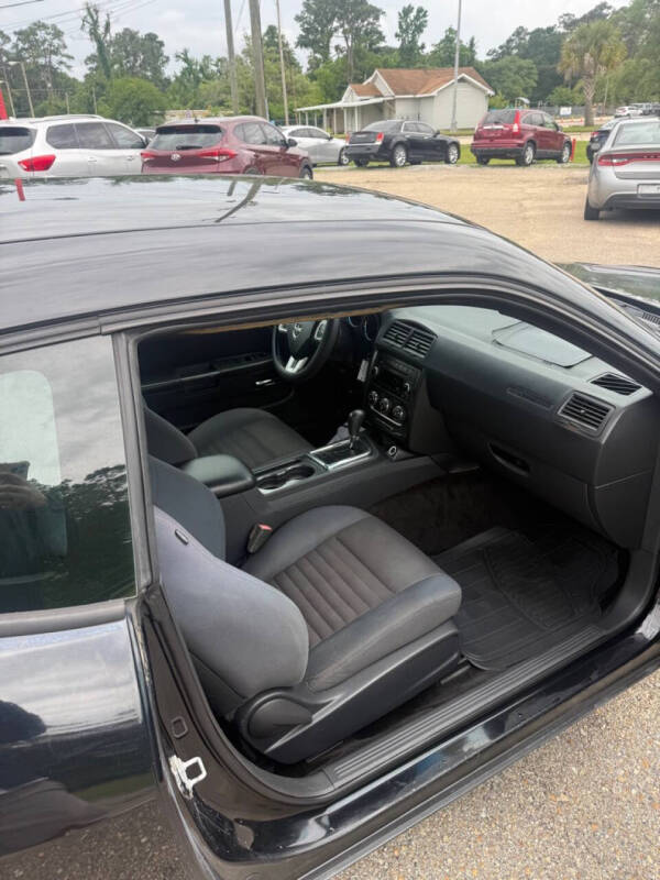 2013 Dodge Challenger SXT