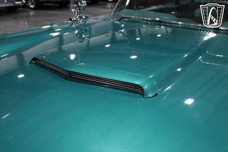 1958 Ford Thunderbird