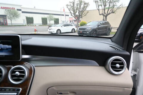 2018 Mercedes-Benz GLC GLC 300 4MATIC