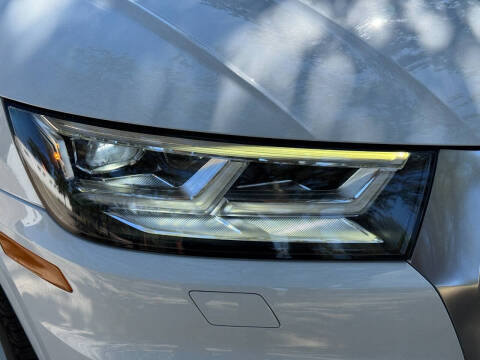 2019 Audi Q5 quattro Prestige 45 TFSI