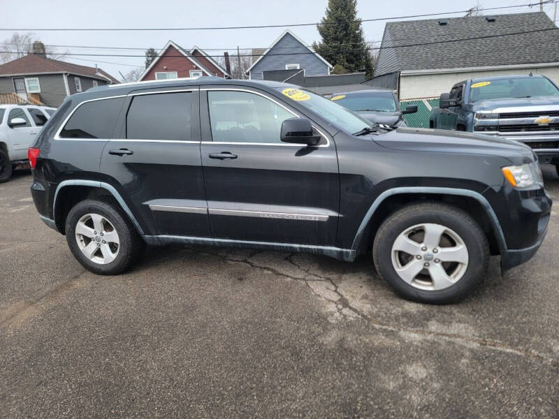 2011 Jeep Grand Cherokee Laredo X