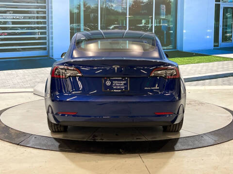 2022 Tesla Model 3 Long Range