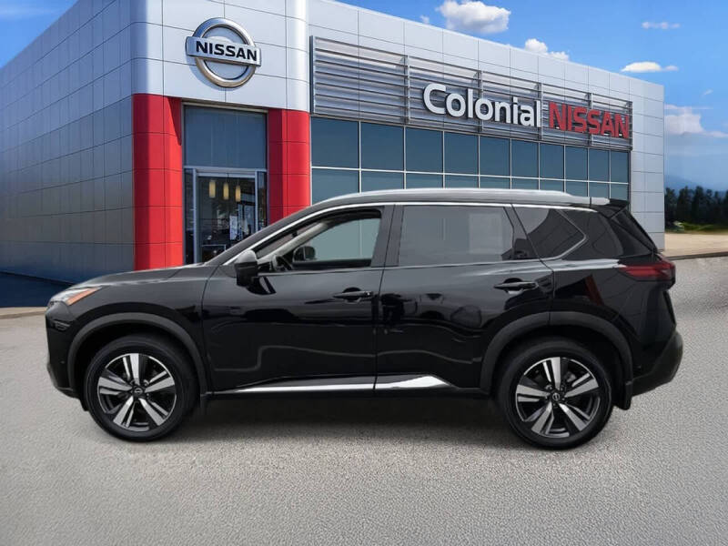 2022 Nissan Rogue SL