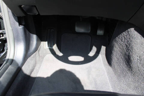 2005 Ford Thunderbird Deluxe