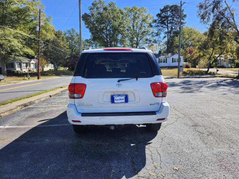 2007 Toyota Sequoia SR5