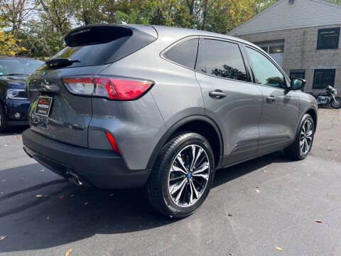 2022 Ford Escape SEL