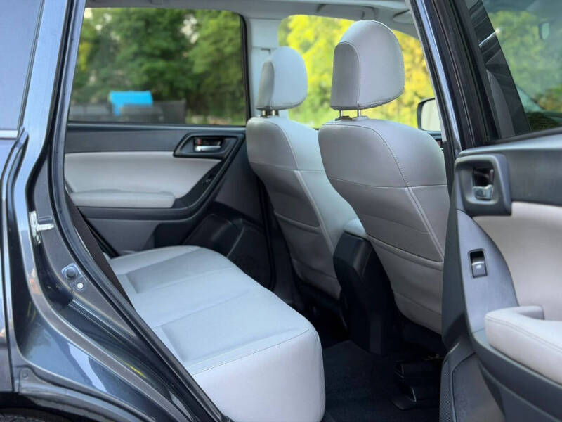 2017 Subaru Forester 2.5i Limited