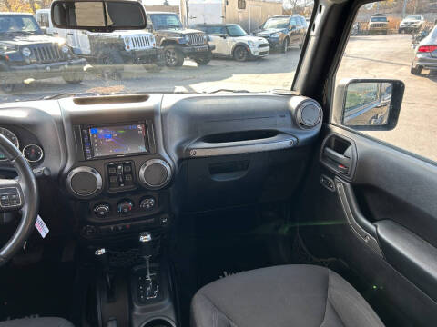 2016 Jeep Wrangler Unlimited Willys Wheeler