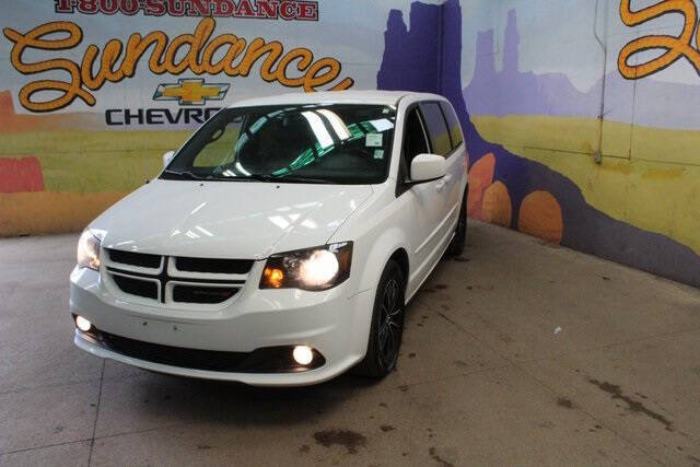 Used 2017 Dodge Grand Caravan GT with VIN 2C4RDGEG0HR717882 for sale in Grand Ledge, MI