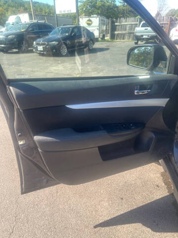 2012 Subaru Outback 2.5i Premium