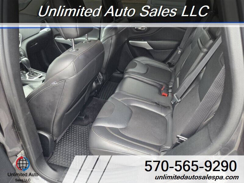 2018 Jeep Cherokee Latitude Plus