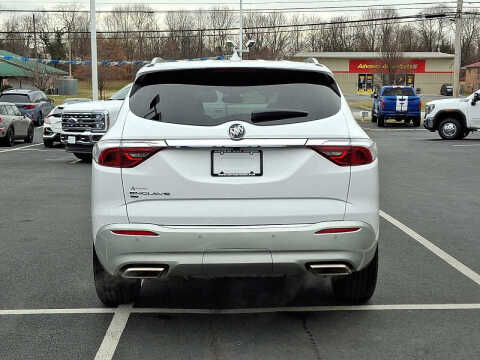 2024 Buick Enclave Essence