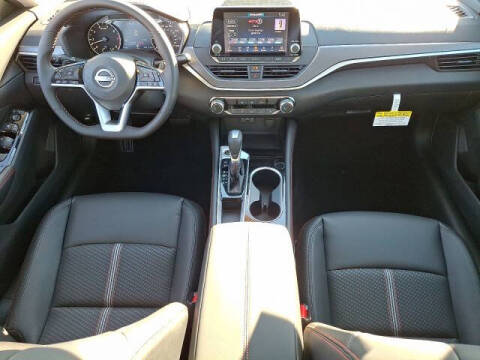 2025 Nissan Altima 2.5 SR