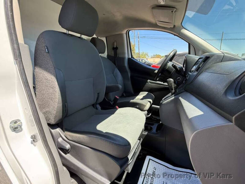 2017 Nissan NV200