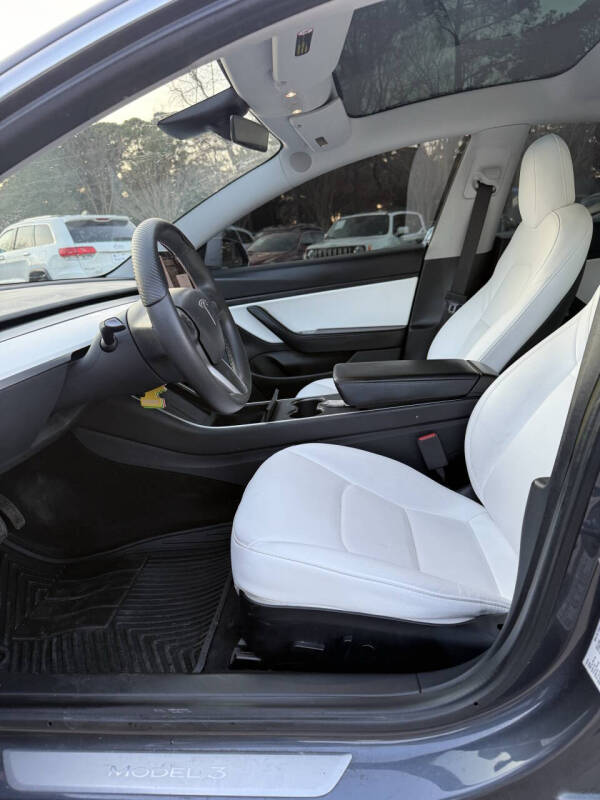 2020 Tesla Model 3 Standard Range Plus