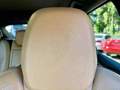 2016 Porsche Cayenne S E-Hybrid