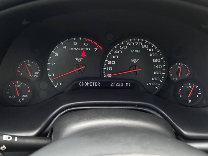 2004 Chevrolet Corvette
