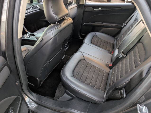 2018 Ford Fusion Hybrid SE