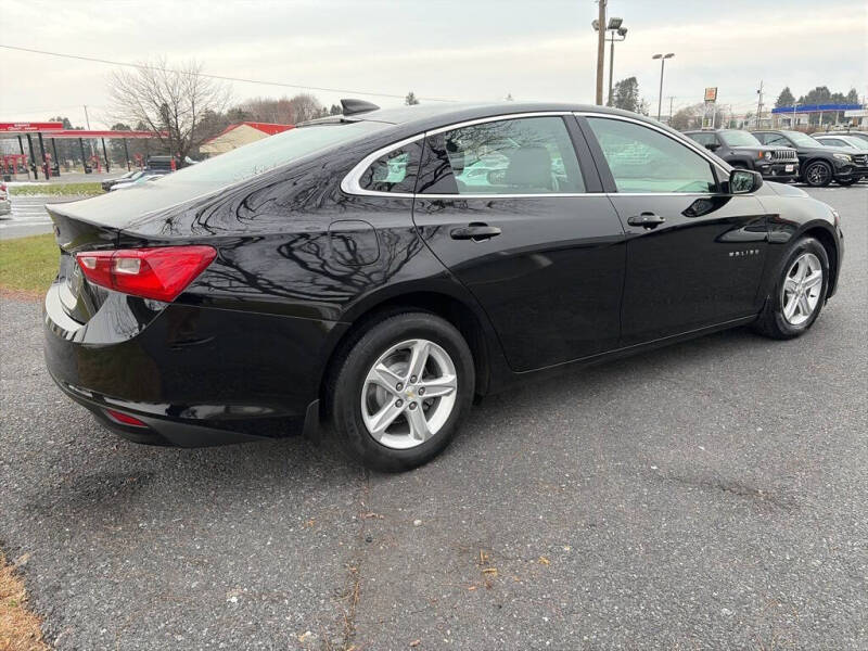 2022 Chevrolet Malibu LS