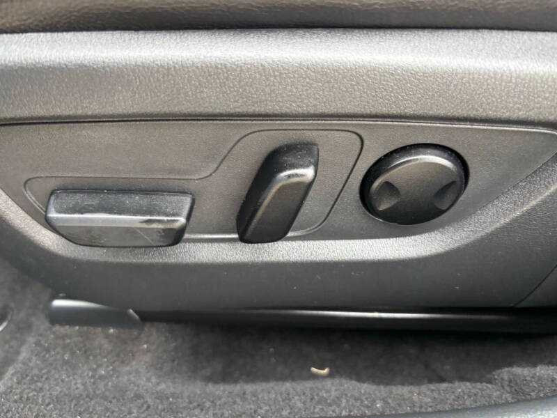 2025 Mazda CX-50 2.5 S Preferred