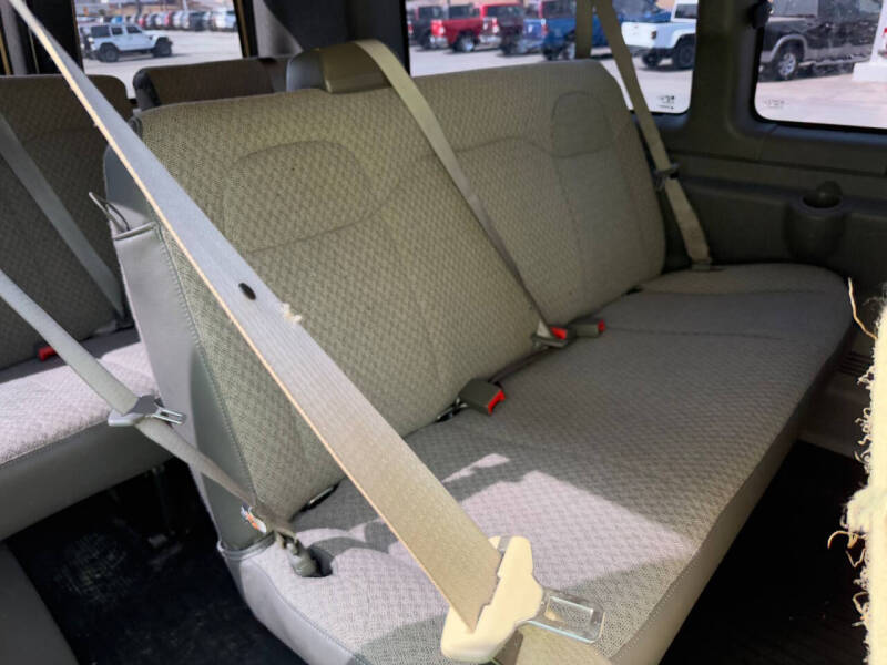 2022 Chevrolet Express 3500