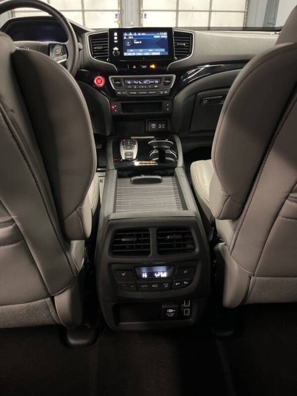 2023 Honda Passport Elite