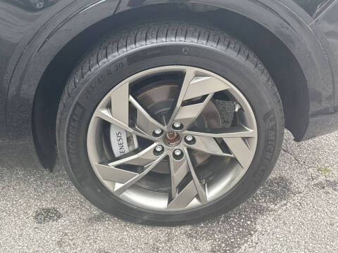 2023 Genesis Electrified GV70