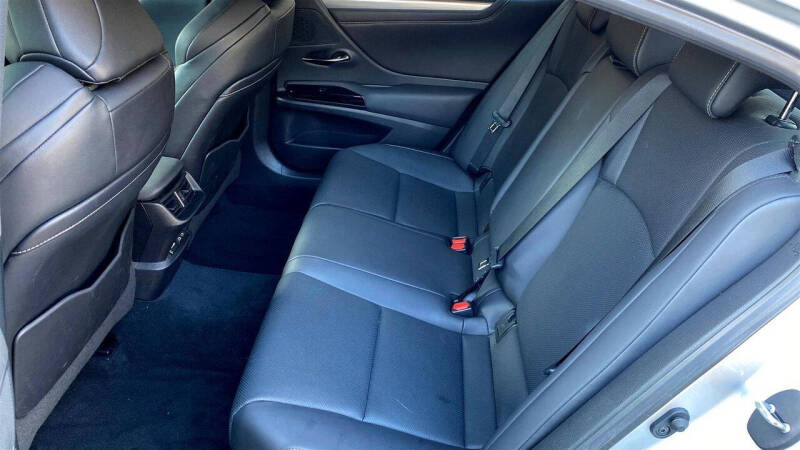 2022 Lexus ES 350 F SPORT