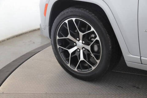 2024 Jeep Grand Cherokee Summit