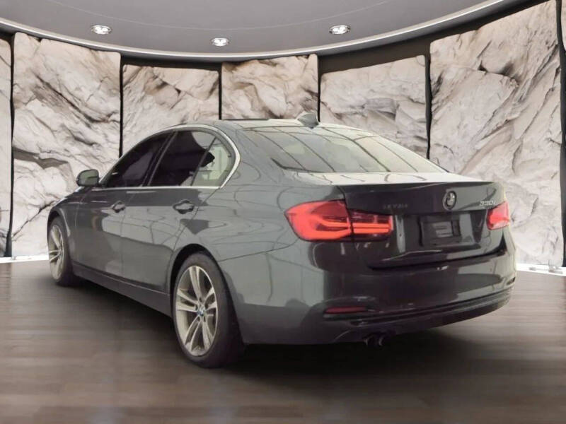 2017 BMW 3 Series 330i