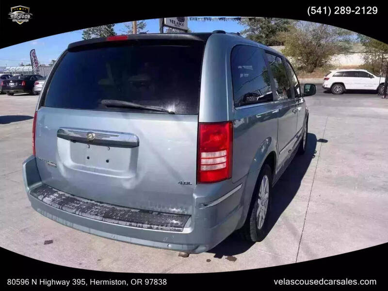 2008 Chrysler Town and Country Limited