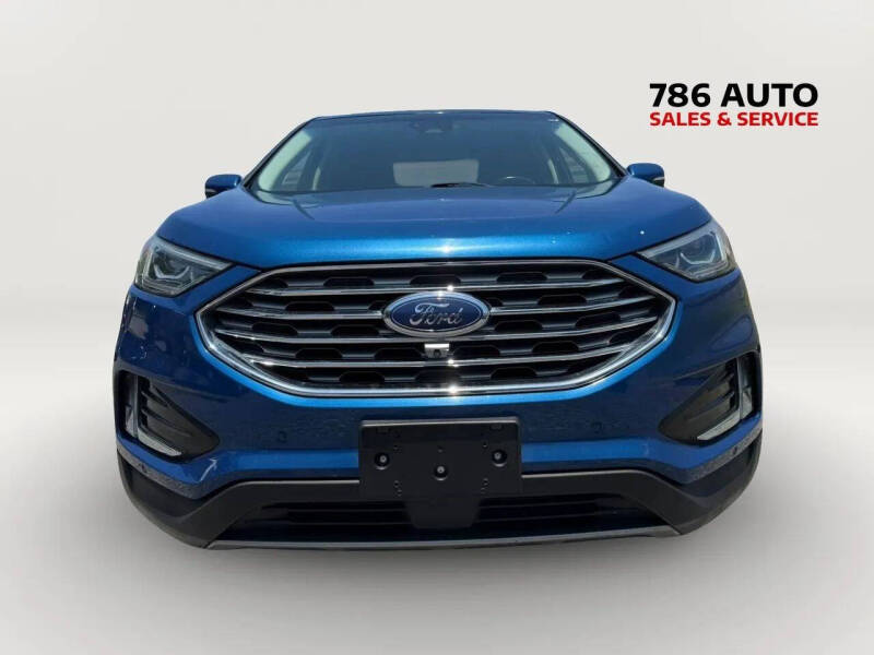 2020 Ford Edge Titanium