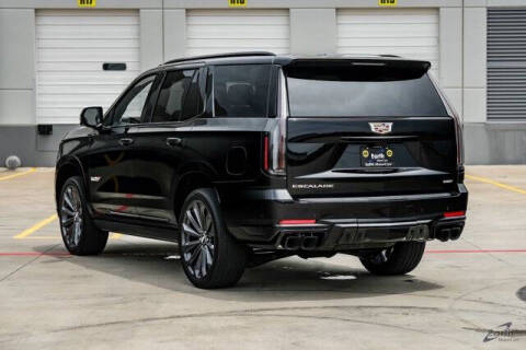 2025 Cadillac Escalade-V