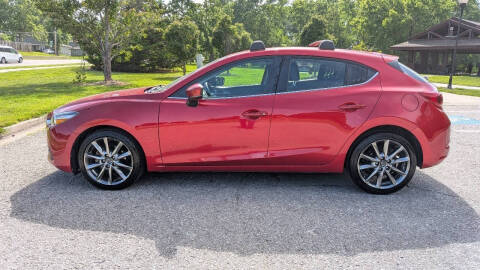2018 Mazda MAZDA3 Touring
