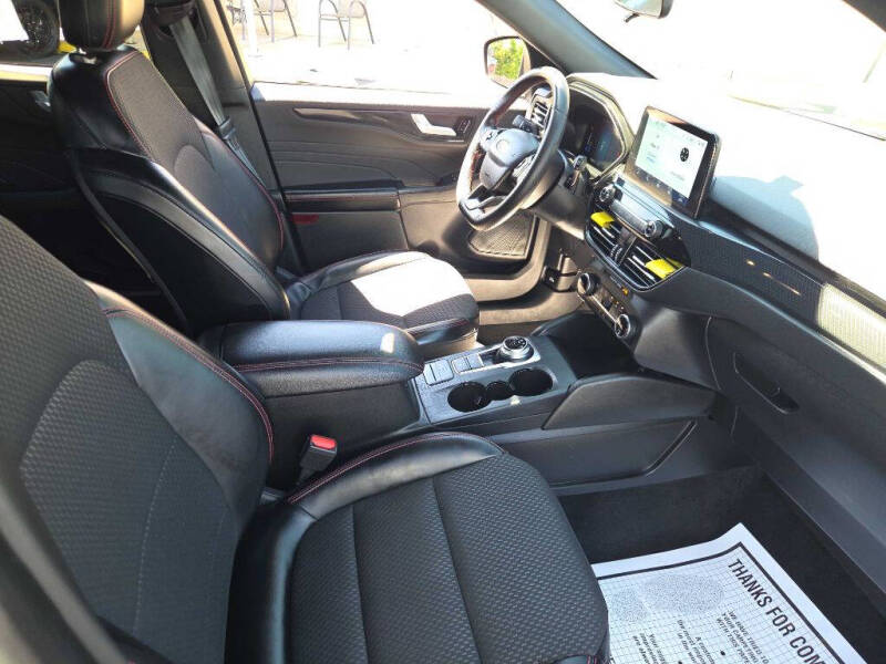2024 Ford Escape ST-Line
