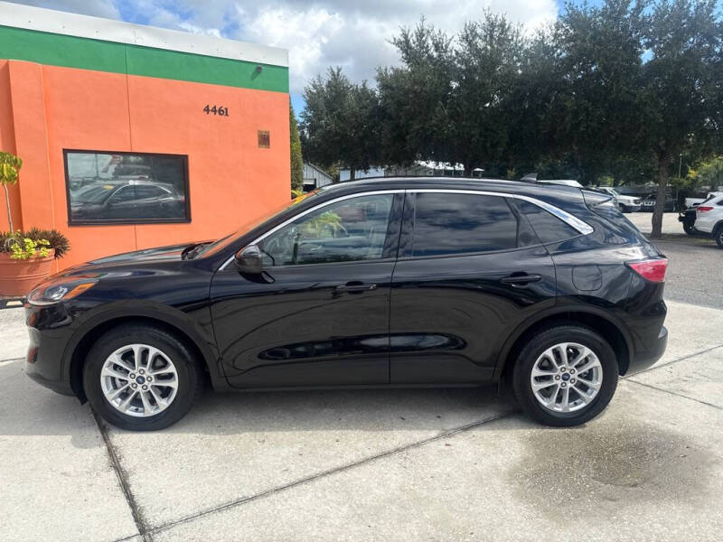 2021 Ford Escape Hybrid SE