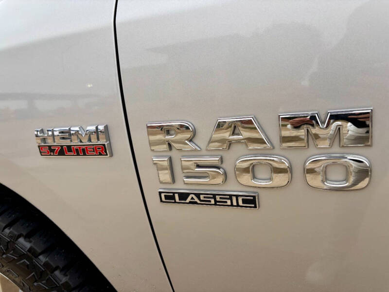 2019 RAM 1500 Classic Lone Star