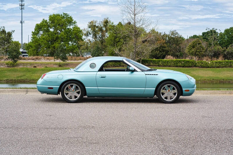 2002 Ford Thunderbird Deluxe