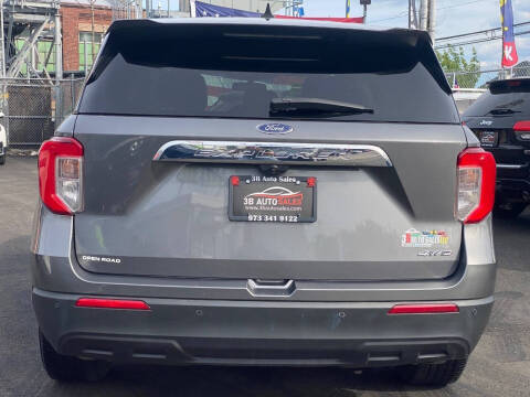2021 Ford Explorer